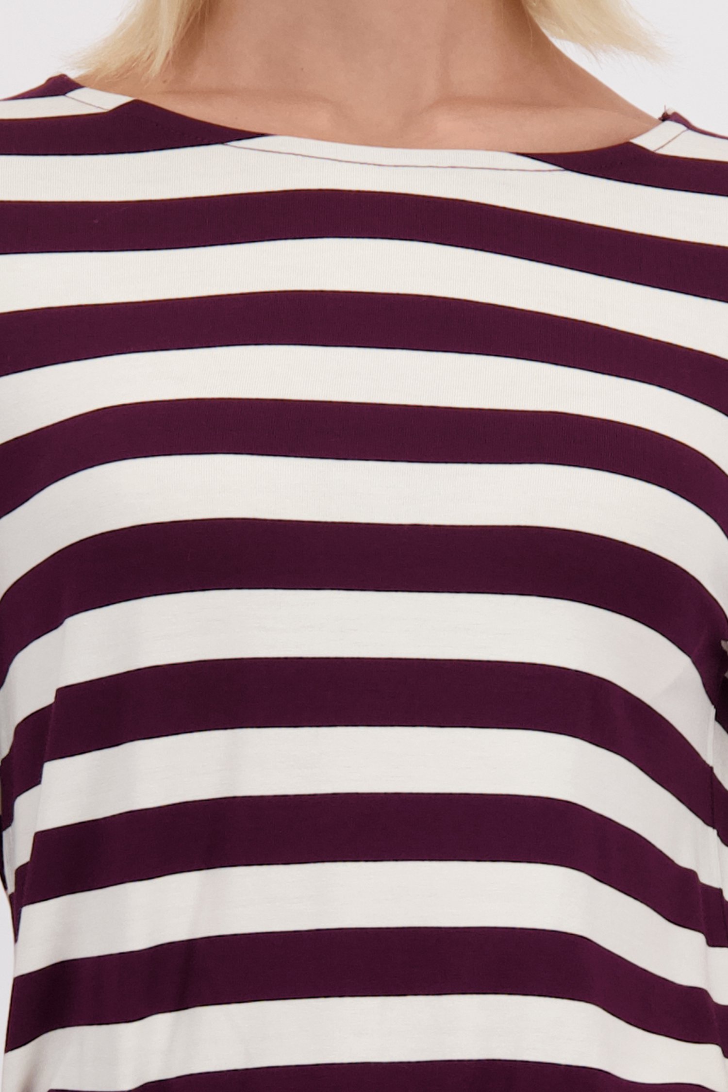 Détail de T-shirt rayé bordeaux à manches 3/4 de More & More pour Femmes