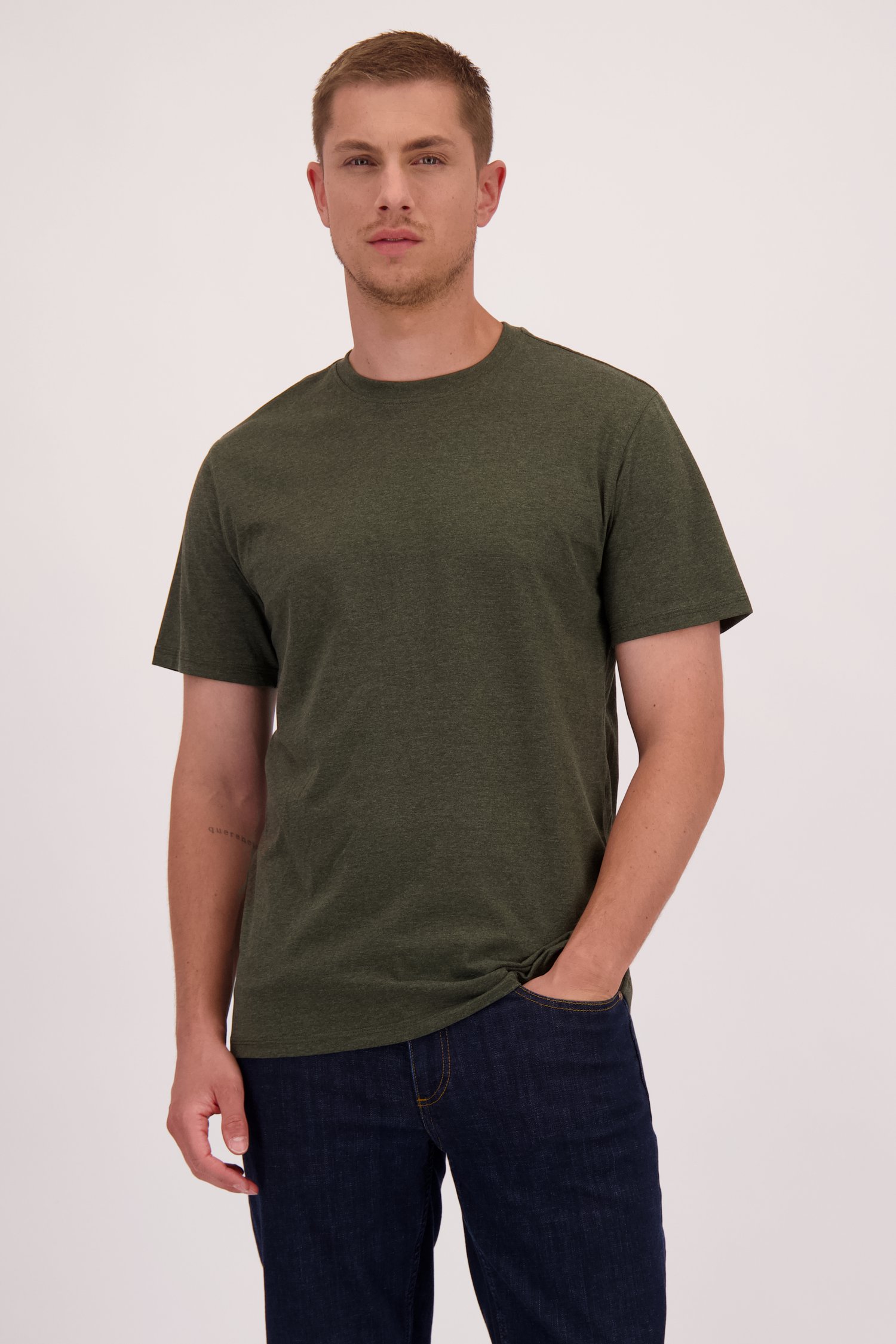 Le devant de T-shirt vert à col rond de Only & Sons pour Hommes