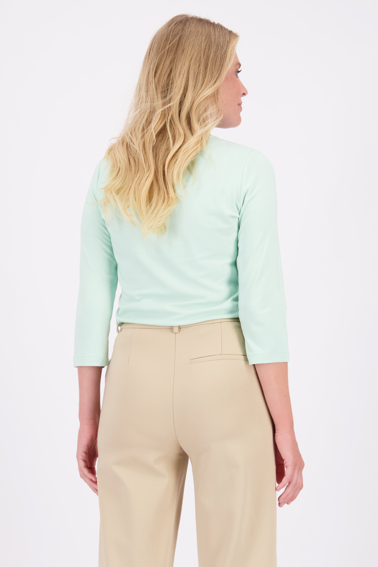 Le dos de T-shirt vert clair à manches 3/4 de Liberty Loving nature pour Femmes