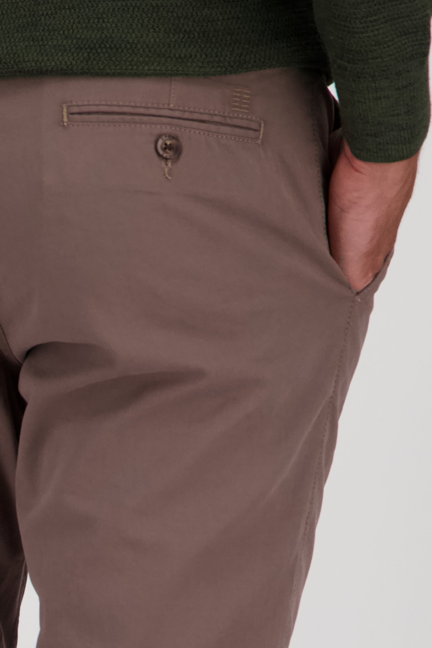 Taankleurige chino - Slim fit  van Upper East voor Heren