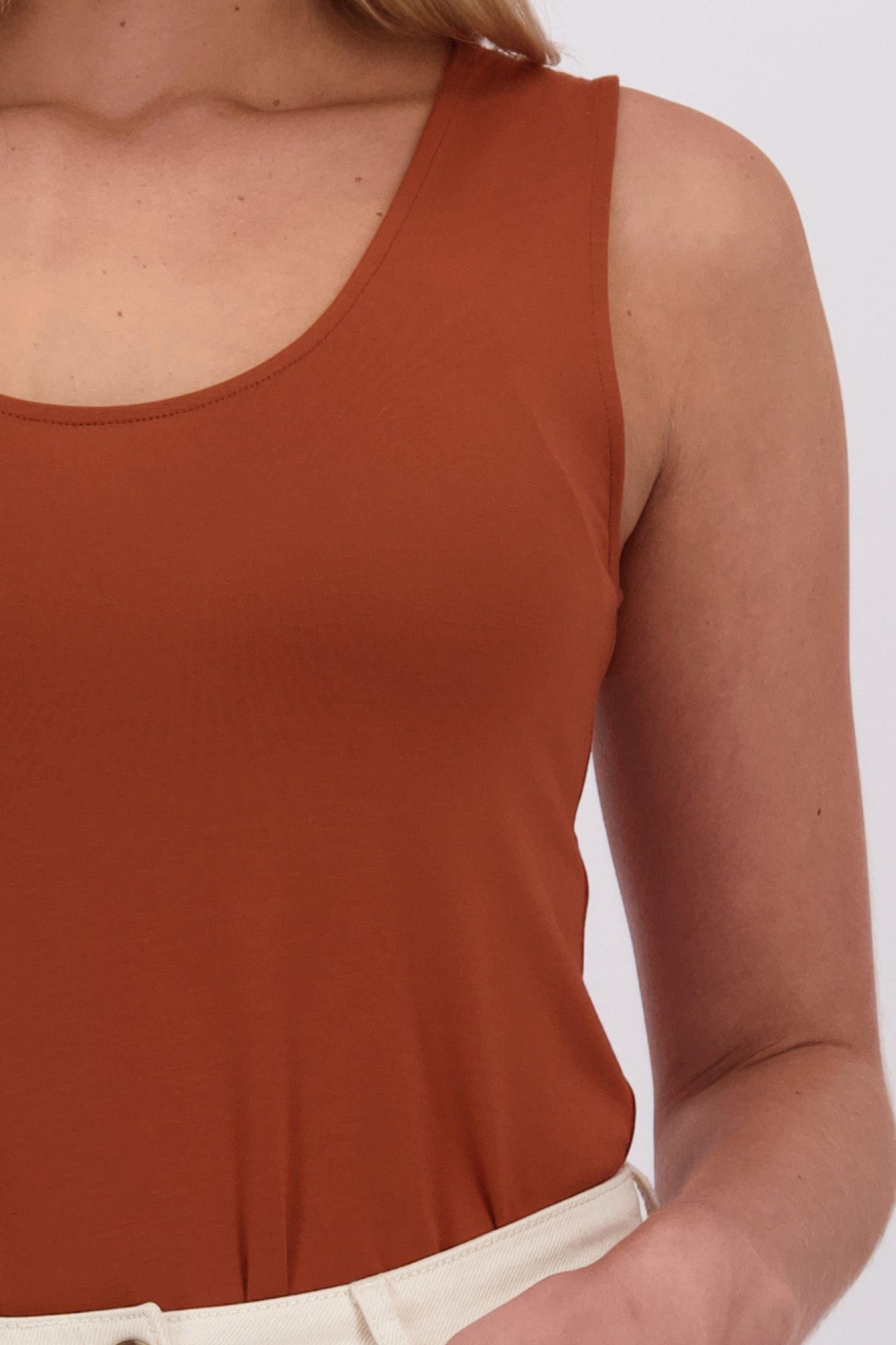 Détail de Top brun rouille de Liberty Loving nature pour Femmes