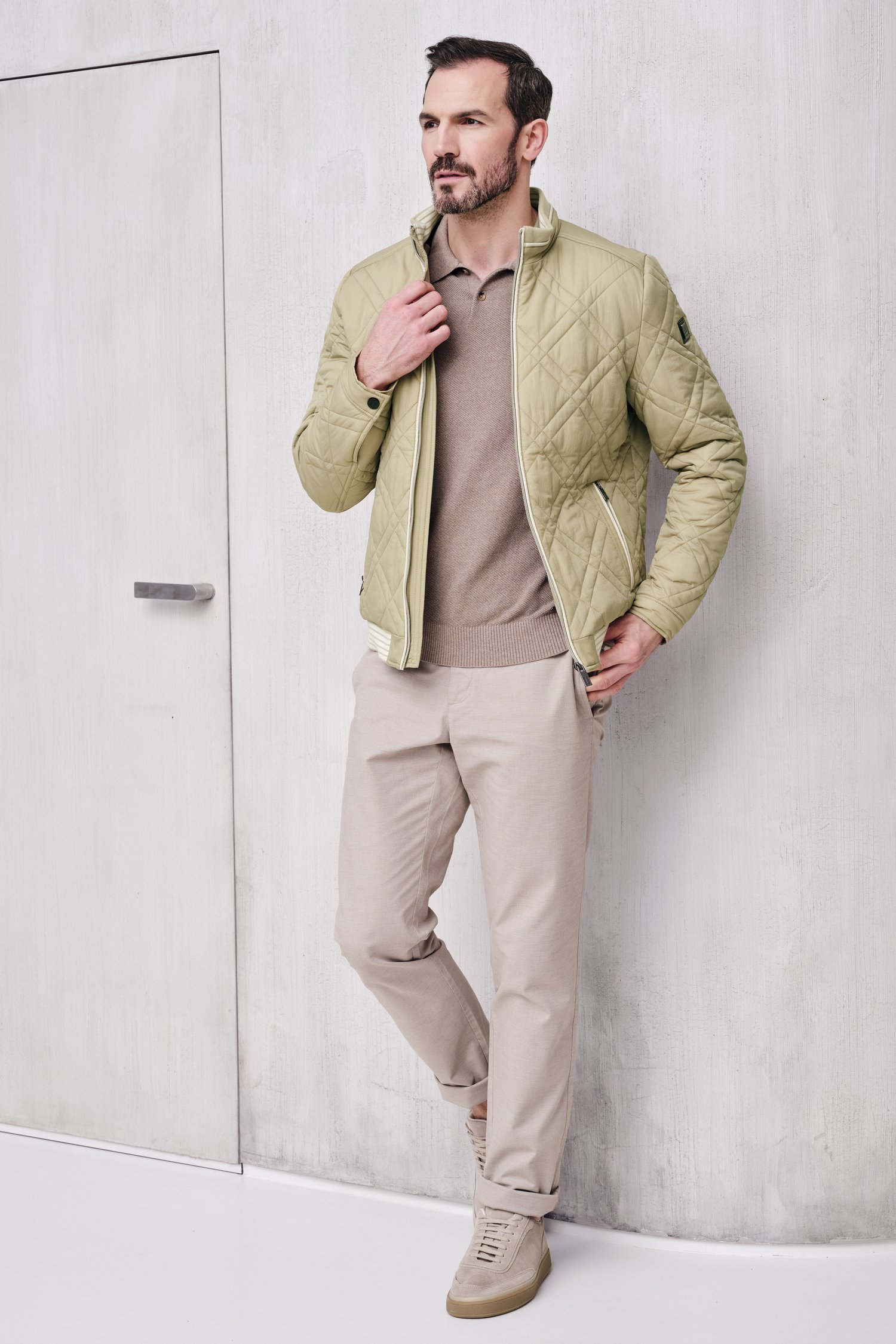 Veste beige légère matelassée - Déperlant de Upper East pour Hommes