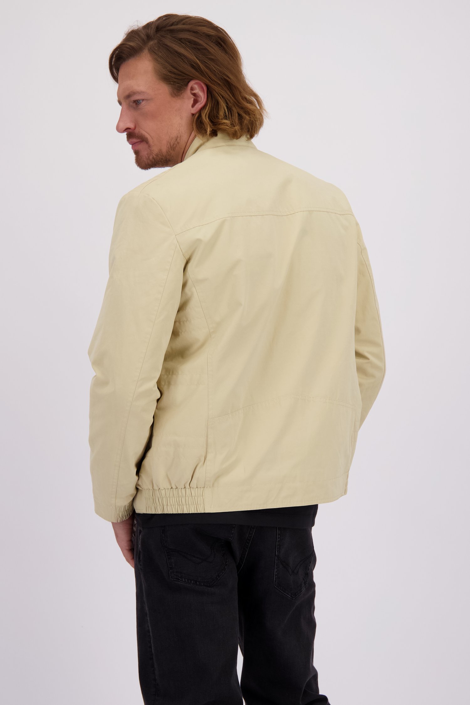 Le dos de Veste beige de Ravøtt pour Hommes