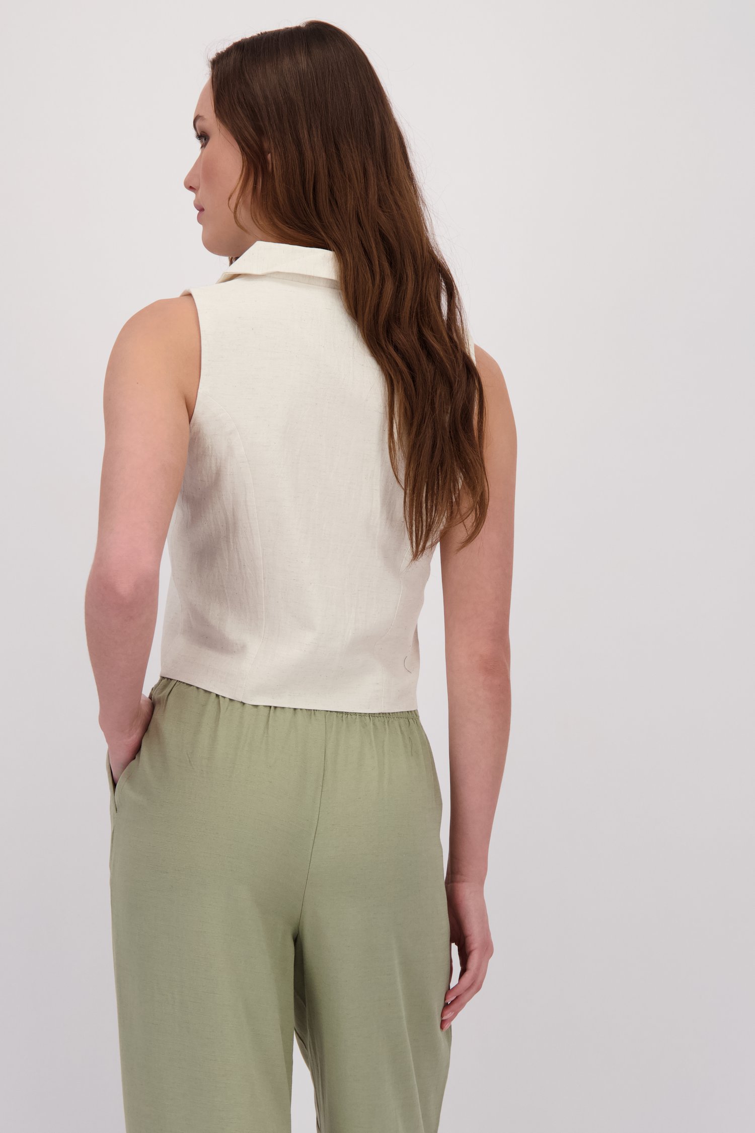 Le dos de Veste sans manches beige clair de JDY pour Femmes