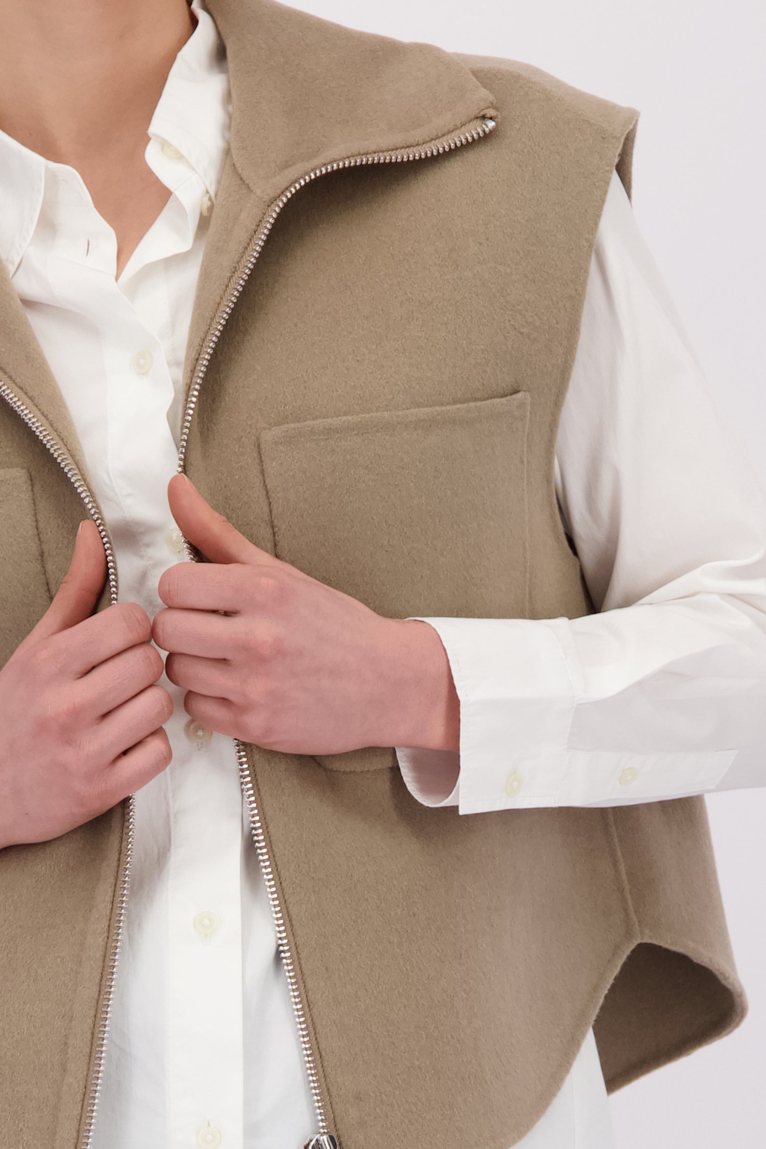 Détail de Veste sans manches couleur camel de Marc O'Polo pour Femmes