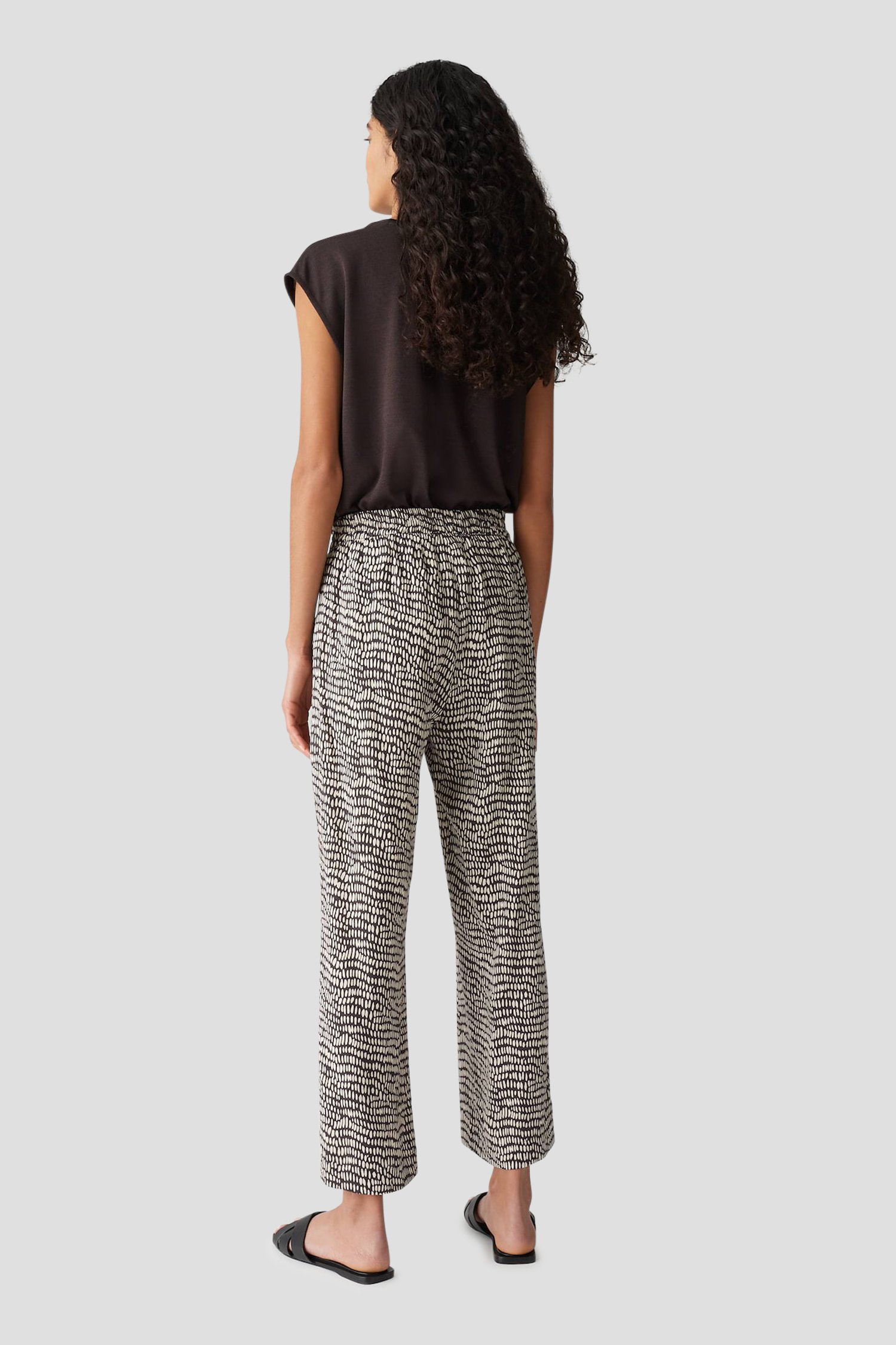 Wijde bruine broek met lichtbeige print van Opus voor Dames