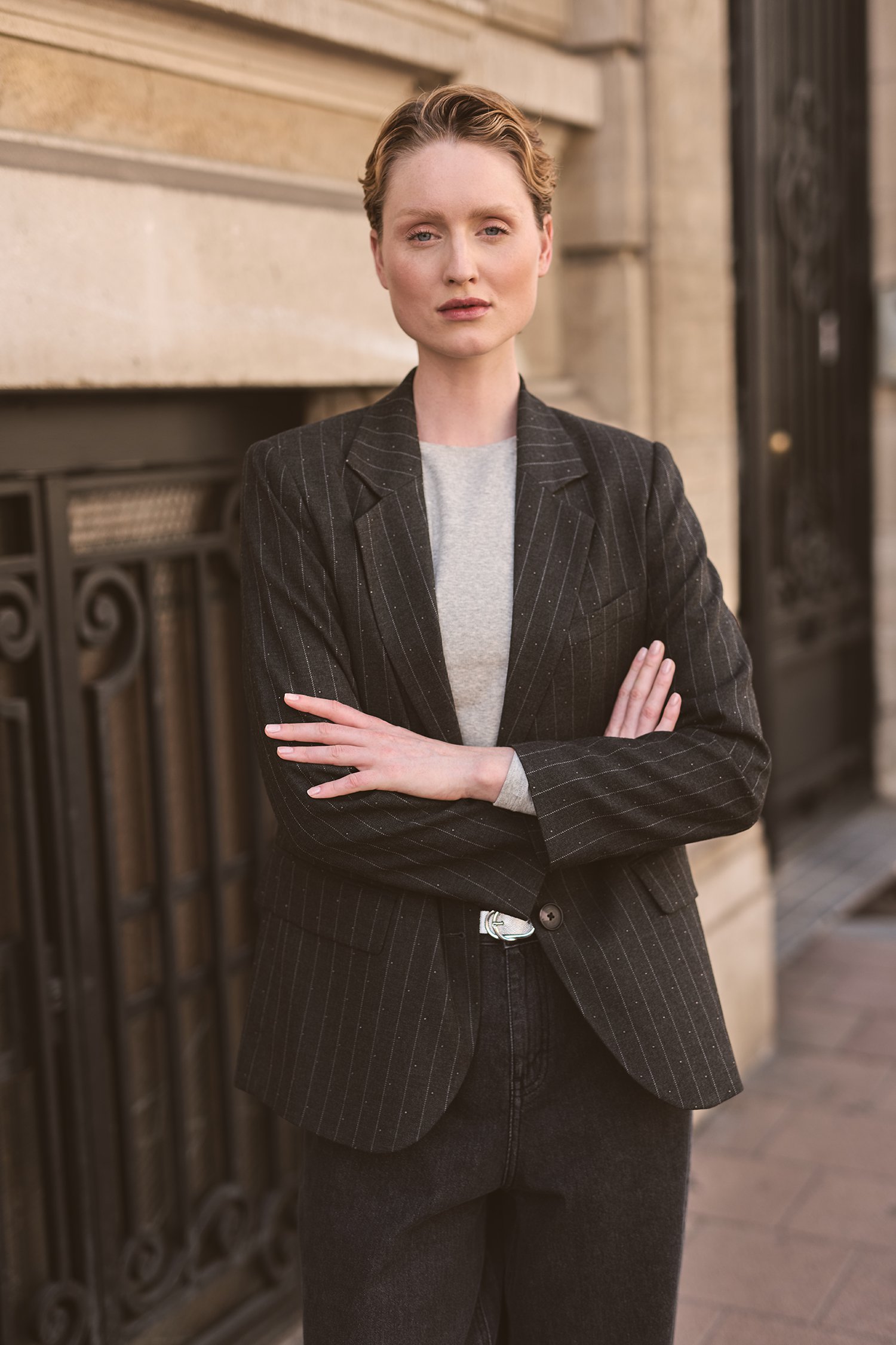 Extra foto 5 van Wijde grijze broek met krijtstreep door Louise voor Dames