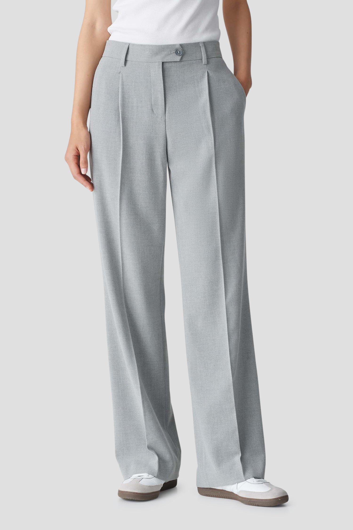 Wijde lichtgrijze broek van Opus voor Dames