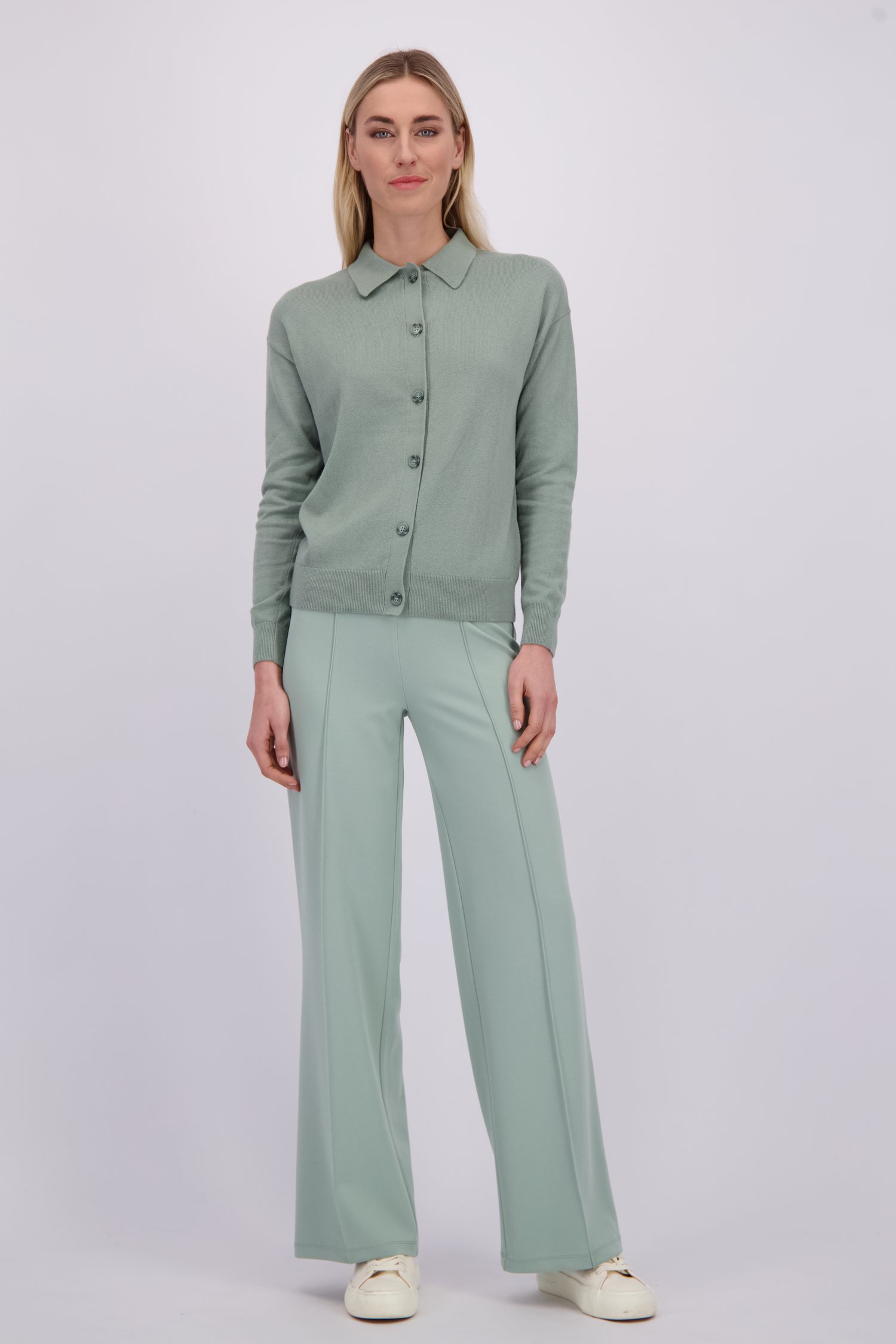 Voorkant van Wijde lichtgroene broek met elastische taille door Liberty Island voor Dames