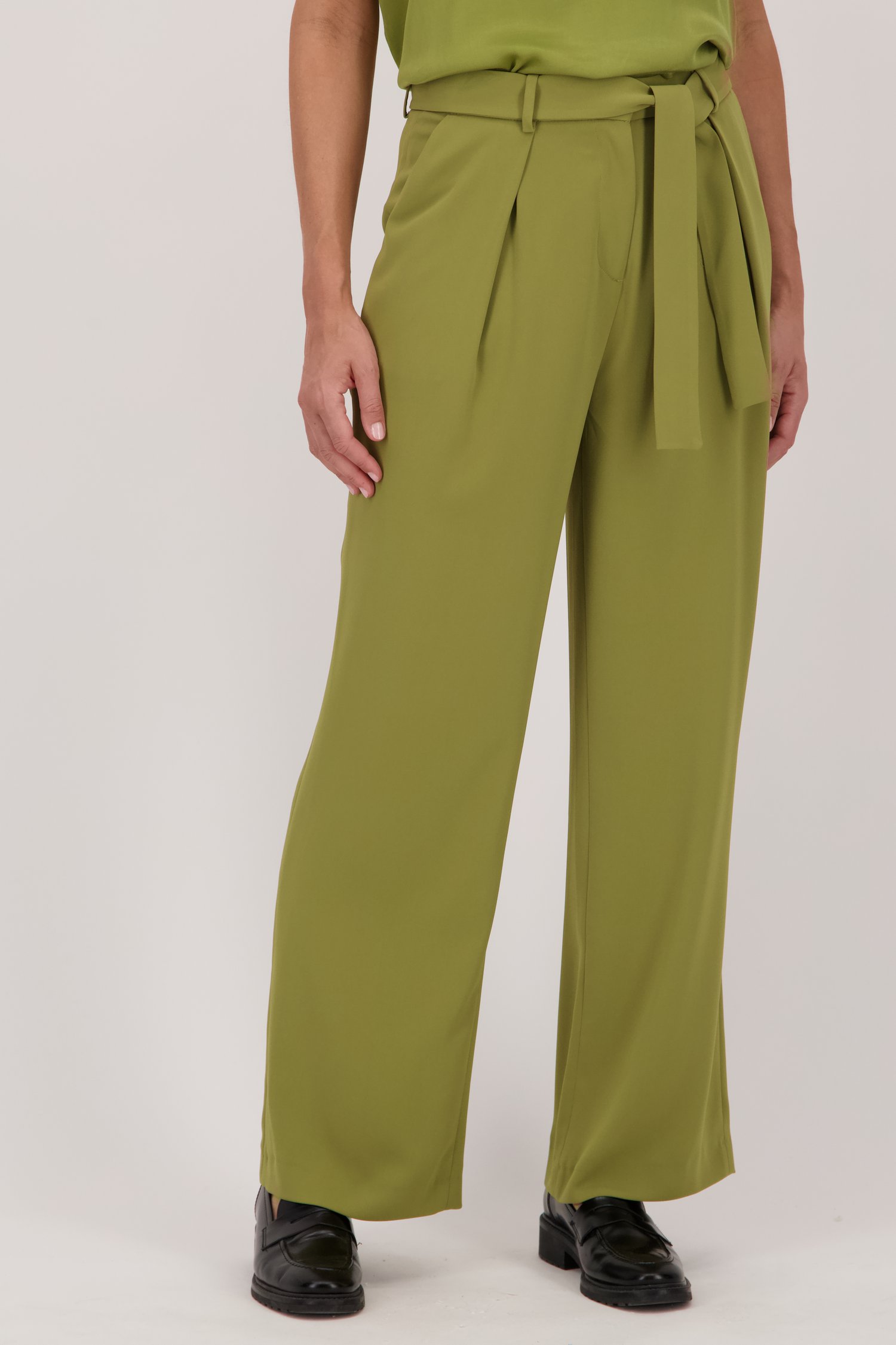 Wijde olijfgroene broek met striklint van More & More voor Dames