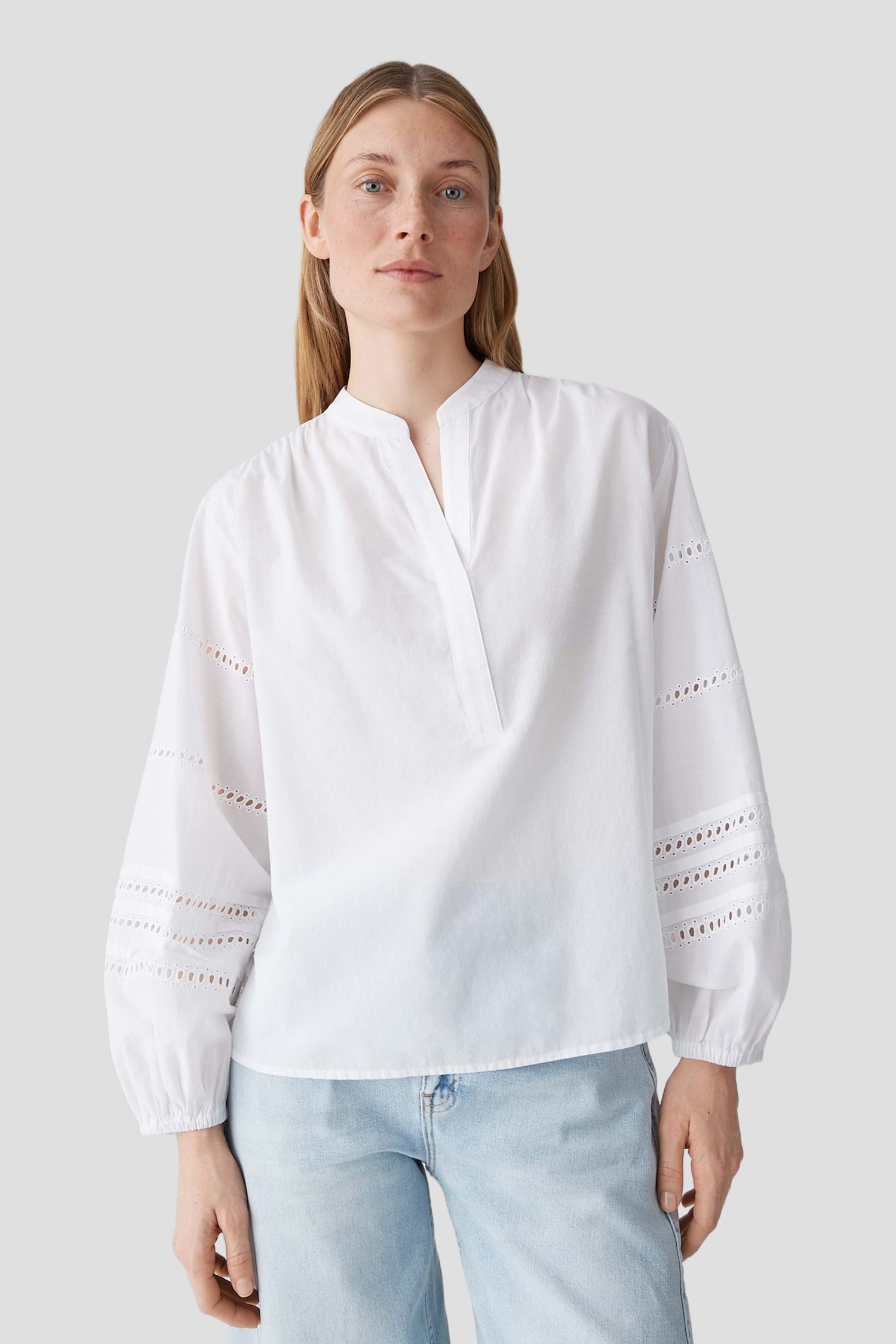 Voorkant van Witte blouse met broderie anglaise door Opus voor Dames