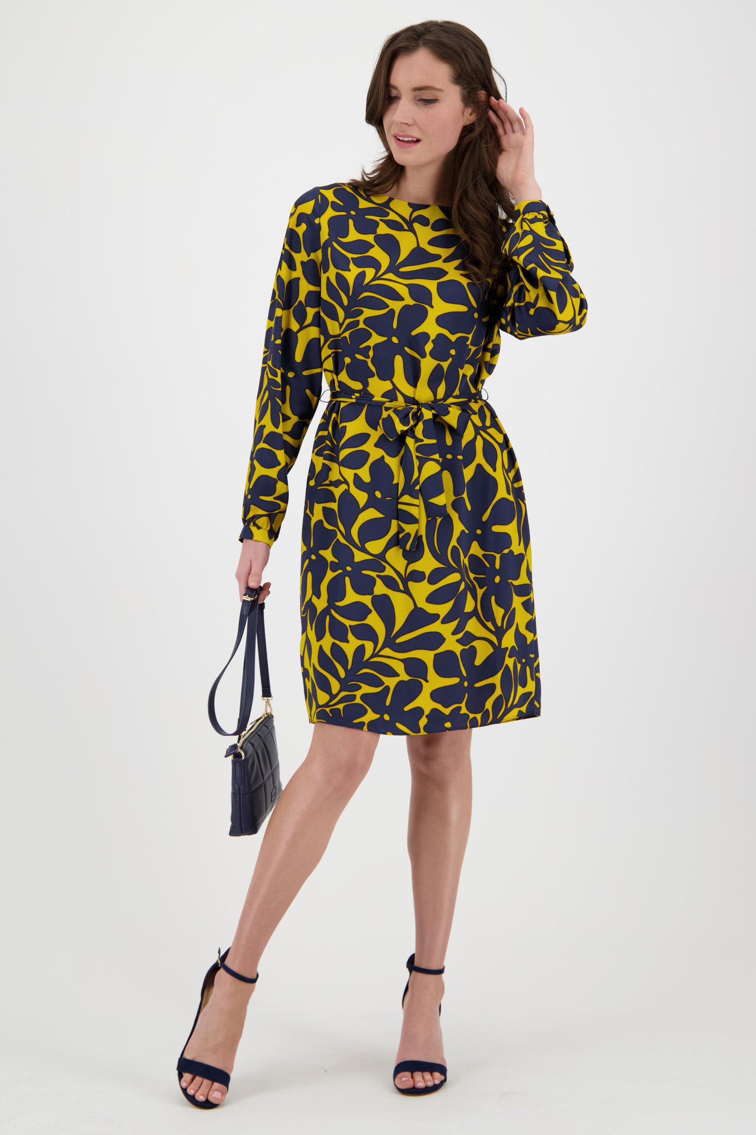 Zijdezacht kleedje met geel-blauwe bloemenprint van D'Auvry voor Dames