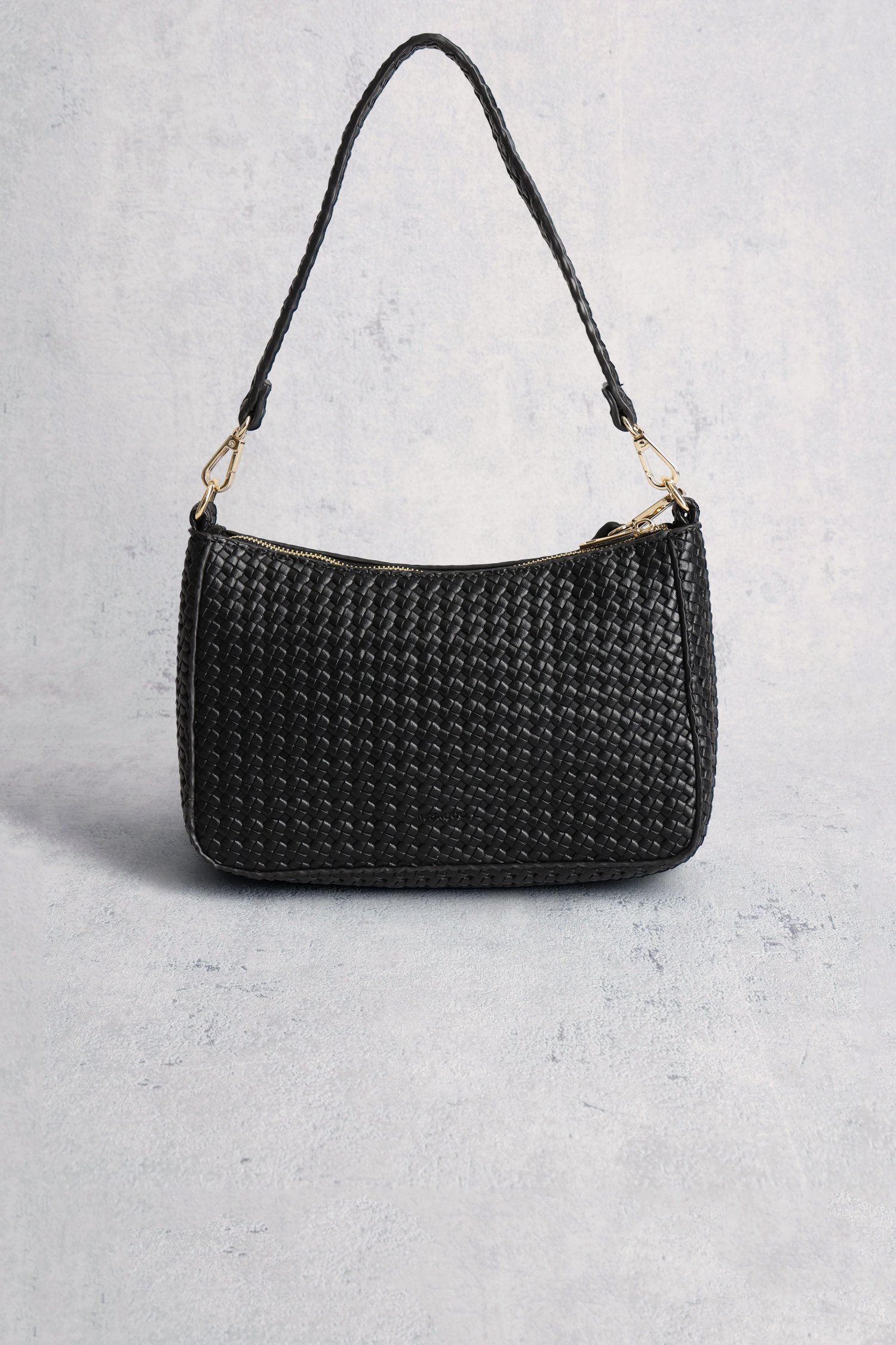 Achterkant van Zwarte gevlochten schoudertas door Modeno voor Dames