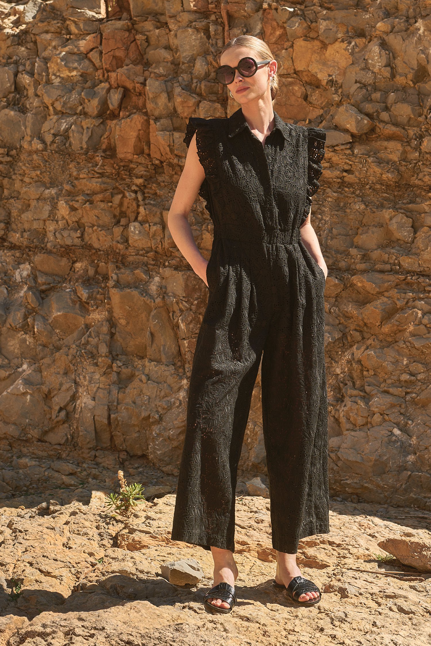 Zwarte jumpsuit met broderie anglaise van More & More voor Dames