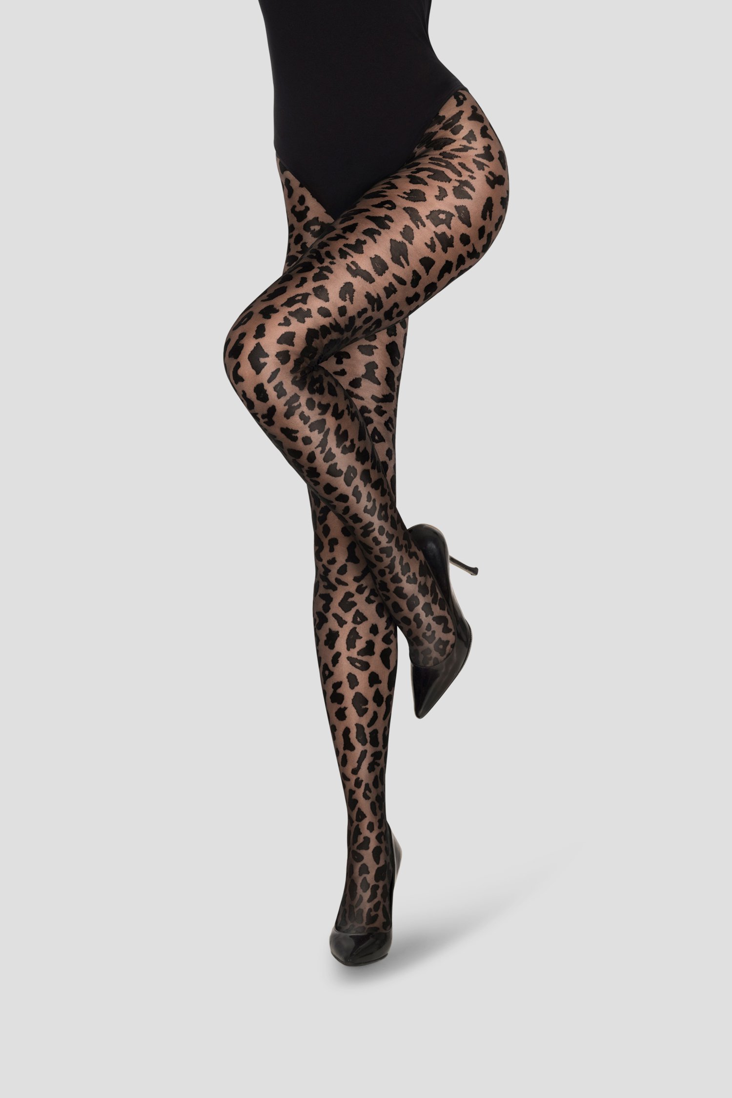 Voorkant van Zwarte panty met luipaardmotief - 30 den  door Marcmarcs voor Dames