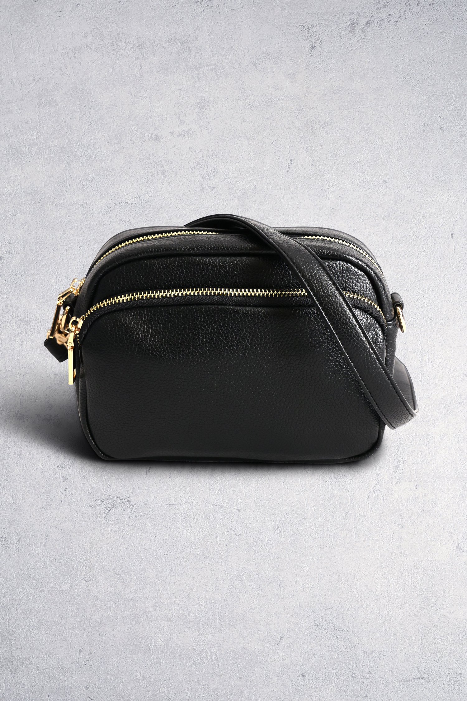 Voorkant van Zwarte schoudertas door Liberty Island voor Dames