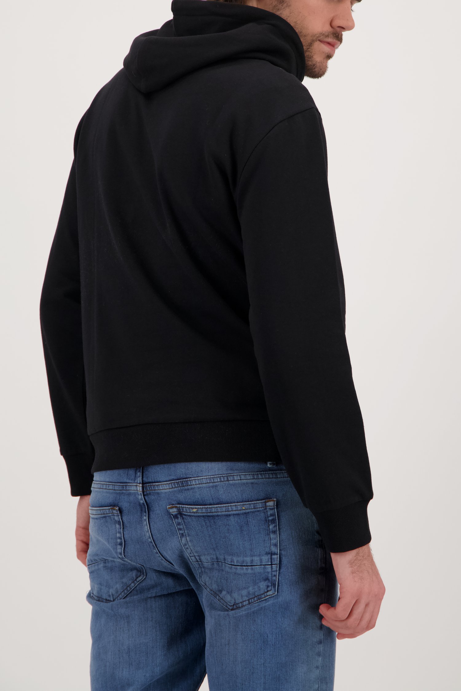 Zwarte sweater met opdruk van Ravøtt voor Heren