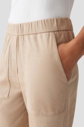 Detail van Beige joggingbroek met suède look door Opus voor Dames
