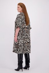 Achterkant van Beige kleedje met zwart-bruine print door ONLY Carmakoma voor Dames