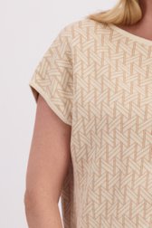 Detail van Beige mouwloze trui met print door Libelle voor Dames
