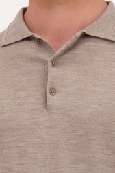 Detail van Beige truitje in merinowol door Upper East voor Heren