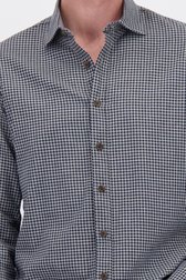 Detail van Blauw geruit hemd - Regular fit door Ravøtt voor Heren