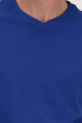 Detail van Blauw T-shirt met V-hals door Liberty Island voor Heren