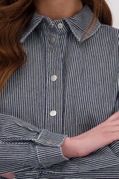 Detail van Blauw-wit gestreepte jeansblouse door JDY voor Dames