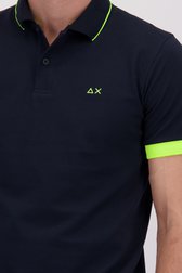 Detail van Blauwe polo met fluo groen accent  door Sun68 voor Heren