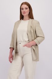 Le devant de Blazer beige à manches 3/4 de ONLY Carmakoma pour Femmes