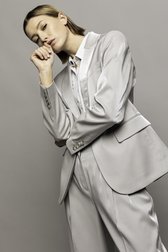 Photo supplémentaire 5 de Blazer gris argenté de D'Auvry Studio pour Femmes