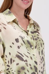 Détail de Blouse en tissu brillant avec imprimé coloré de Yest Curve pour Femmes