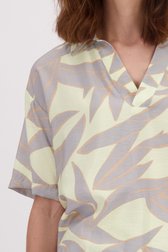 Détail de Blouse jaune imprimée à manches courtes de LŌVING pour Femmes