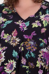 Blouse noire à imprimé floral coloré 	 de Only Carmakoma pour Femmes