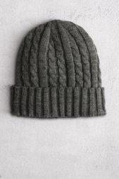 Le devant de Bonnet tricoté gris à motif torsadé de Liberty Island pour Hommes