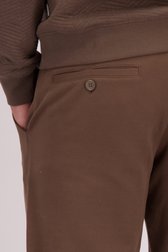Detail van Bruine chino  door Casual Five voor Heren