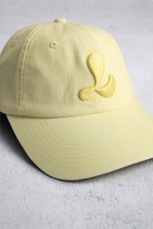 Le dos de Casquette jaune à effet délavé de Louise pour Femmes