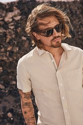 Chemise à manches courtes rayée blanc et marron de Ravøtt pour Hommes