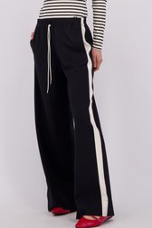 Detail van Donkerblauwe broek met zijstreep door Marc O'Polo voor Dames