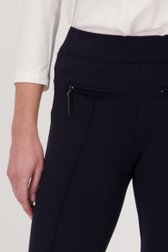 Detail van Donkerblauwe legging met elastische tailleband door Claude Arielle voor Dames