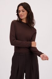 Voorkant van Donkerbruine trui met opstaande kraag  door Louise voor Dames