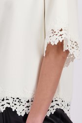 Detail van Ecru top met broderie door D'Auvry voor Dames