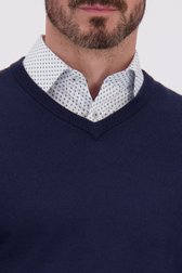 Detail van Fijne donkerblauwe trui met V-hals door Dansaert Black voor Heren