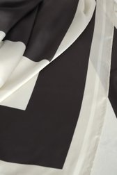 Photo produit 1 de Foulard fin en gris clair et foncé de D'Auvry pour Femmes