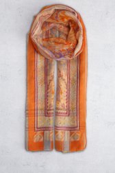 Le devant de Foulard orange à imprimé paisley de Modeno pour Femmes