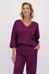 Voorkant van Glanzende paarse blouse  door Claude Arielle voor Dames