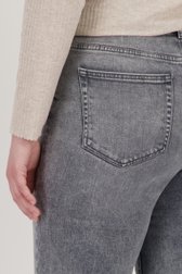 Detail van Grijze jeans – straight fit – 7/8 lengte door ONLY Carmakoma voor Dames
