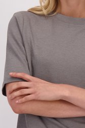 Detail van Grijze trui met korte mouwen door Liberty Island voor Dames