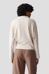 Le dos de Haut beige à manches longues avec col montant de Opus pour Femmes