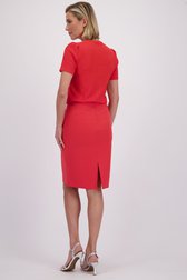 Le dos de Jupe droite rouge  de Claude Arielle pour Femmes
